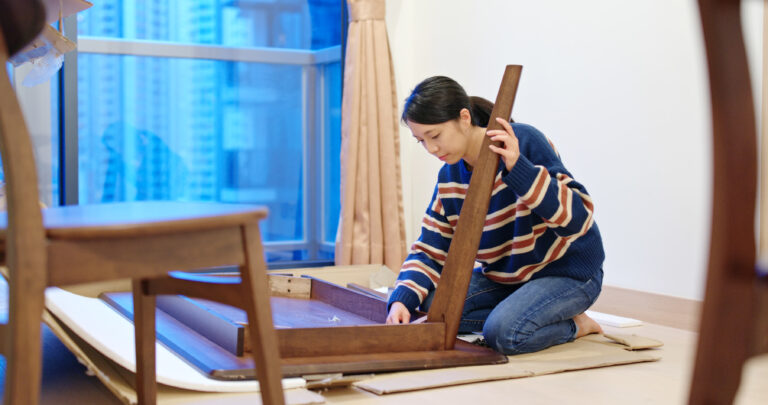 furniture dismantling