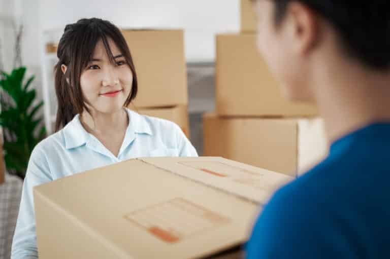 moving services in Singapore