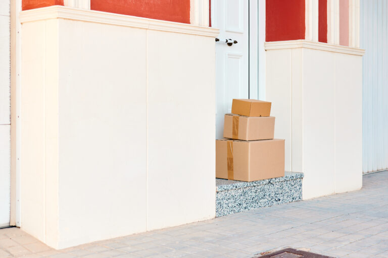 What Is Mover-Storage (And Why It’s Cheaper Than Self Storage)?